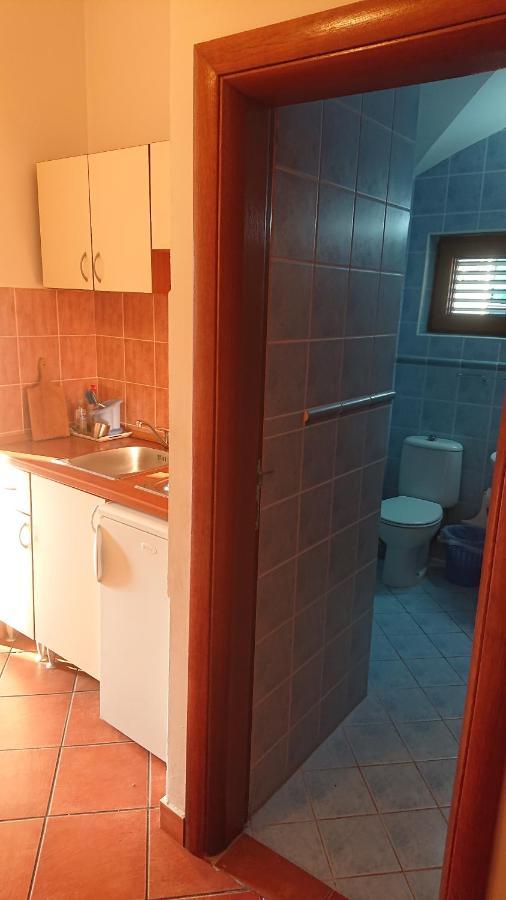 Hotel Meduza Бечичі Екстер'єр фото